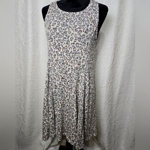 Sleeveless Leopard Print Swing Dress in Cream
